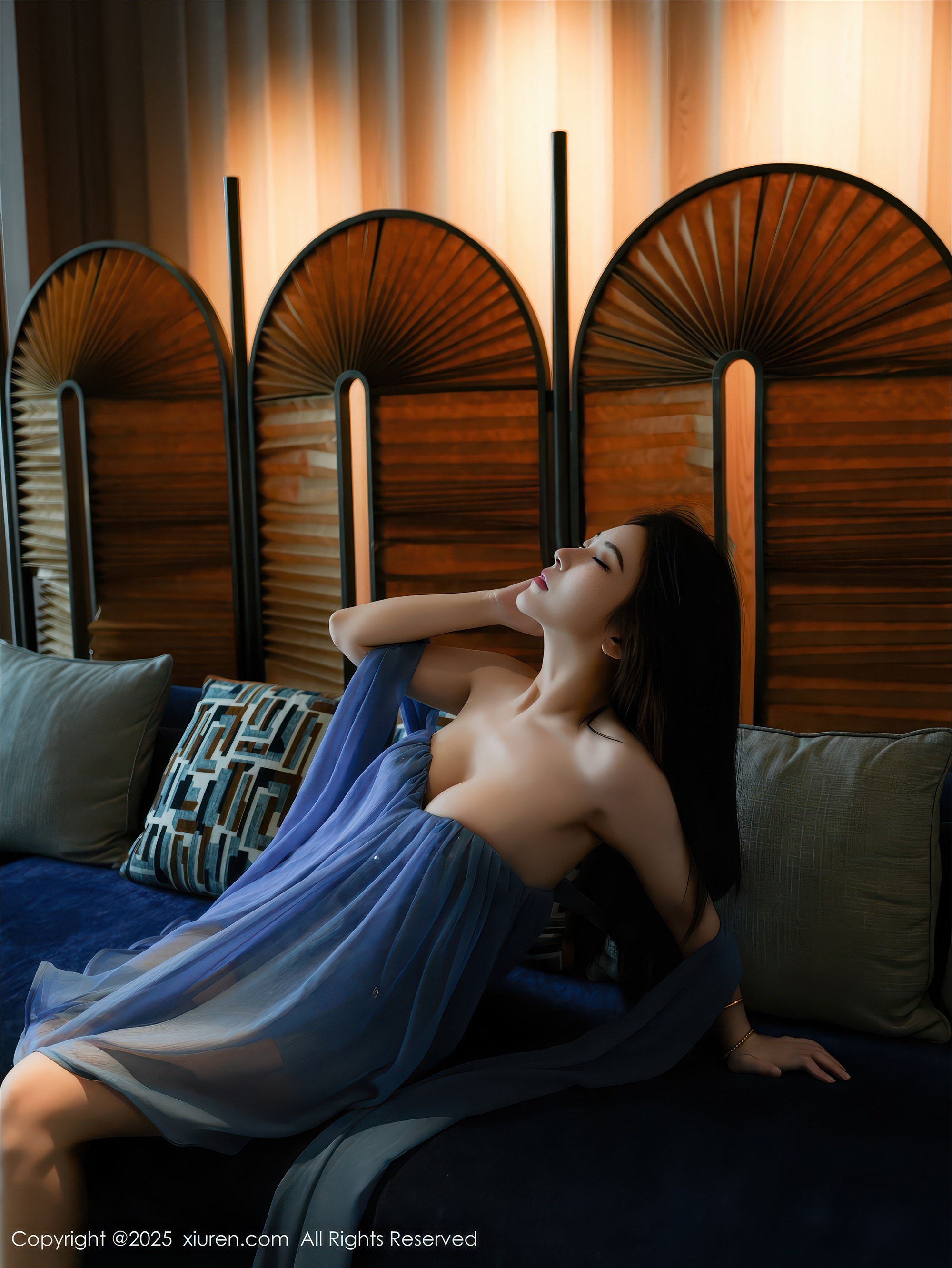 Xiuren秀人网 2025.11.14 NO.10988 烧烧小桃